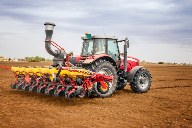 Innovations in Agricultural Equipment: Advancing Farming Practices